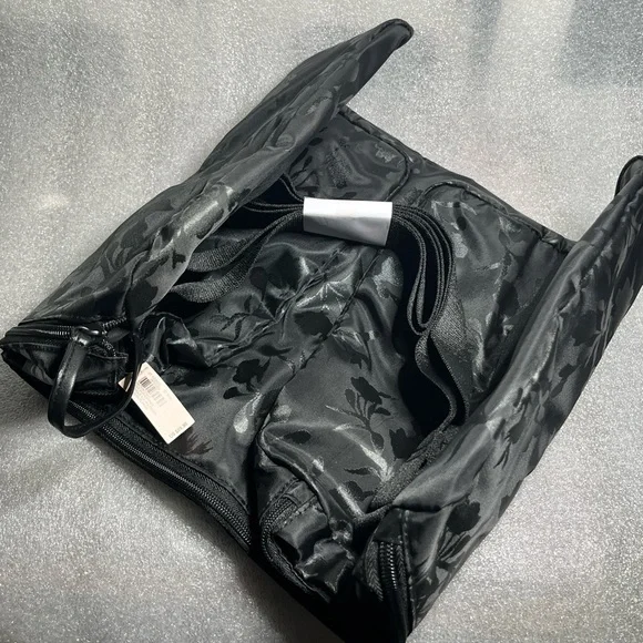 NWT Victoria's Secret Black Floral Duffle Bag - Picture 2 of 6